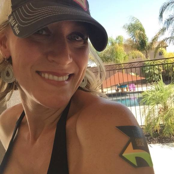 Meet your Posher, Kim - Picture 2 of 2